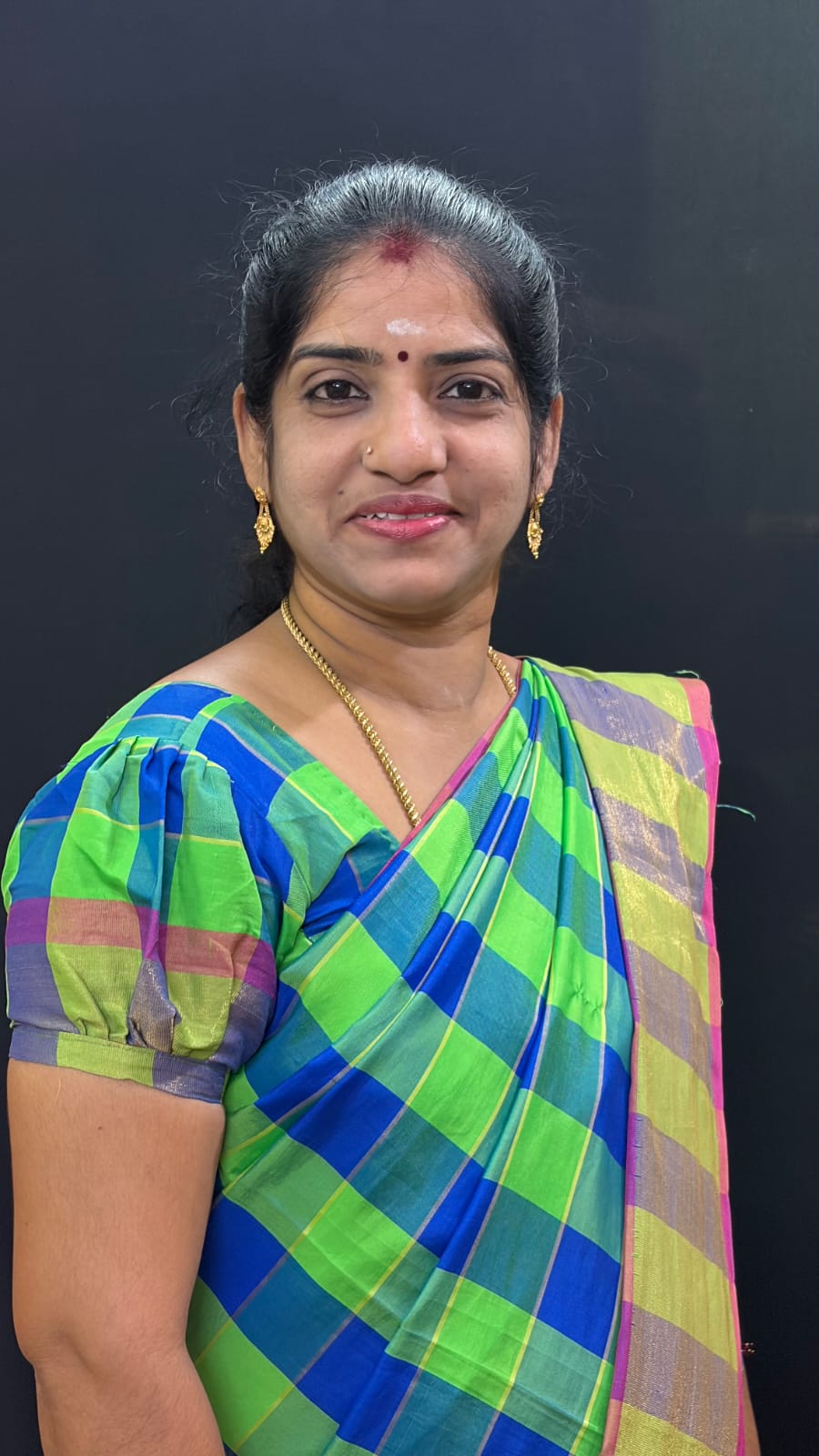 Correspondent Dr. Mohanasundari